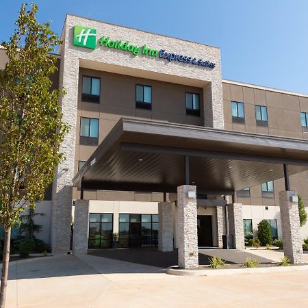 Holiday Inn Express & Suites - Kingfisher, An Ihg Hotel Extérieur photo