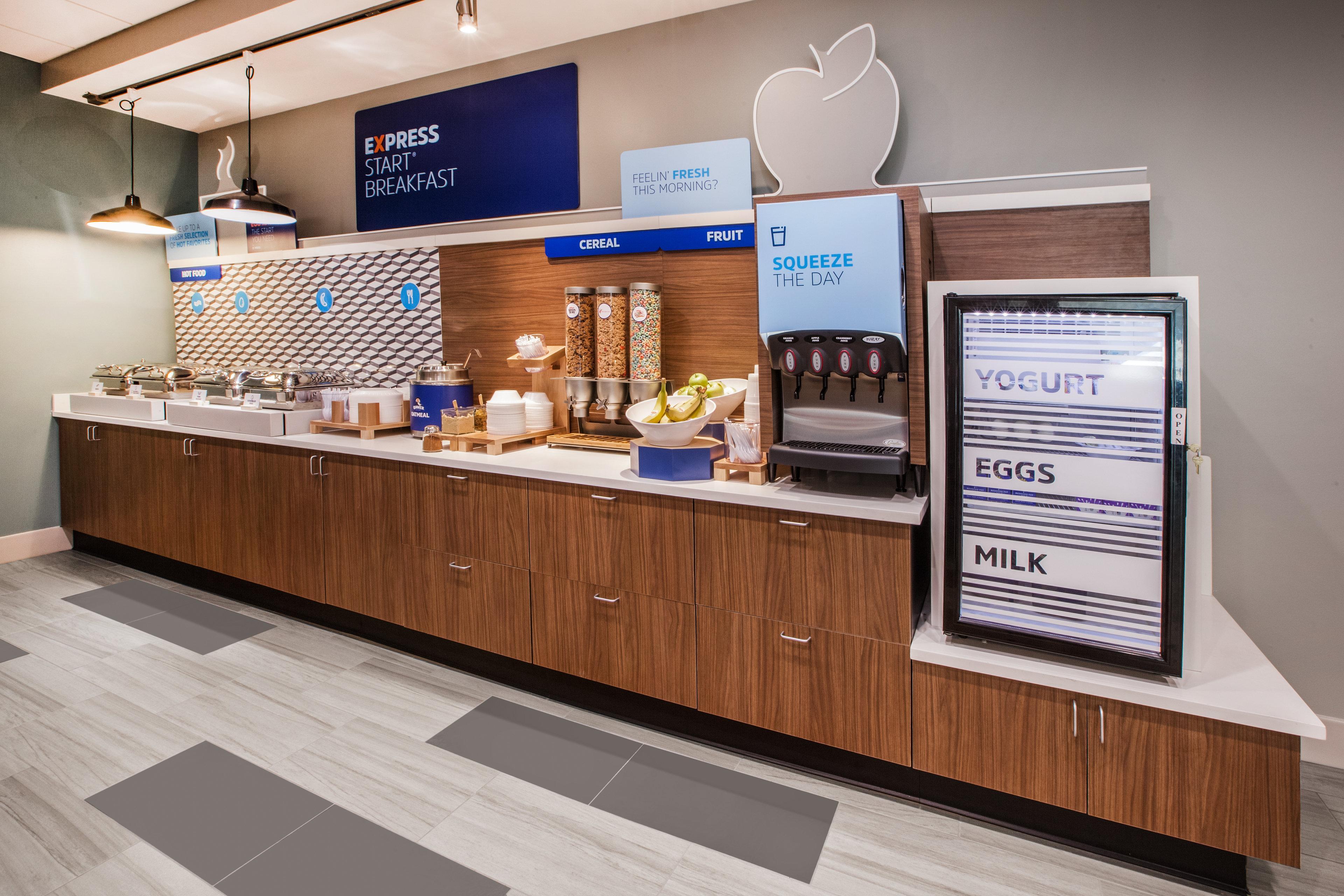 Holiday Inn Express & Suites - Kingfisher, An Ihg Hotel Extérieur photo