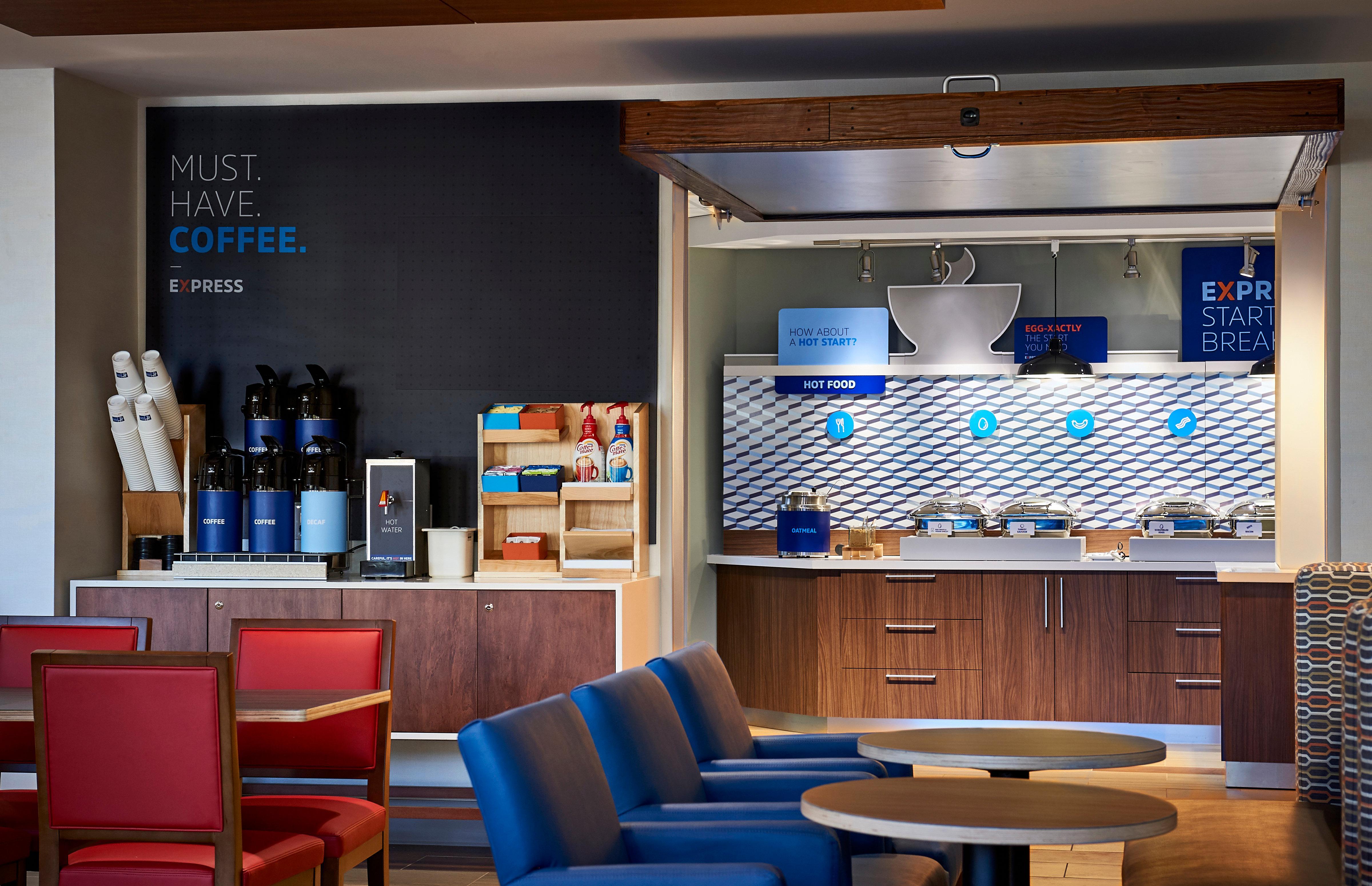 Holiday Inn Express & Suites - Kingfisher, An Ihg Hotel Extérieur photo
